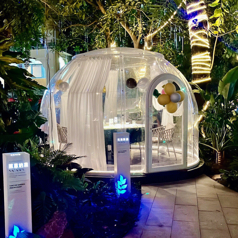PC Dome House Glamping Bubble Tent Pour le camping en plein air et les fêtes dans la cour
